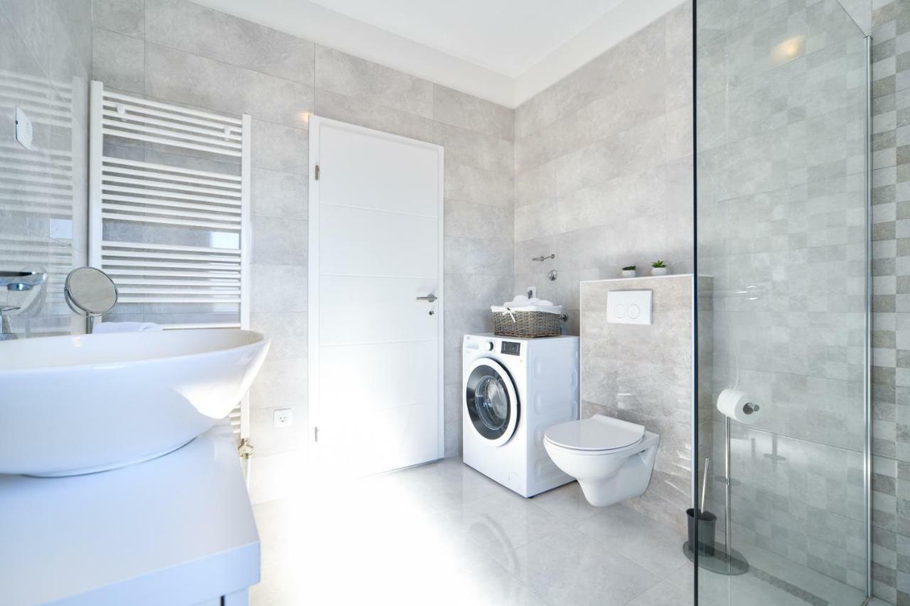 Apartman Space Ražanac 외부 사진